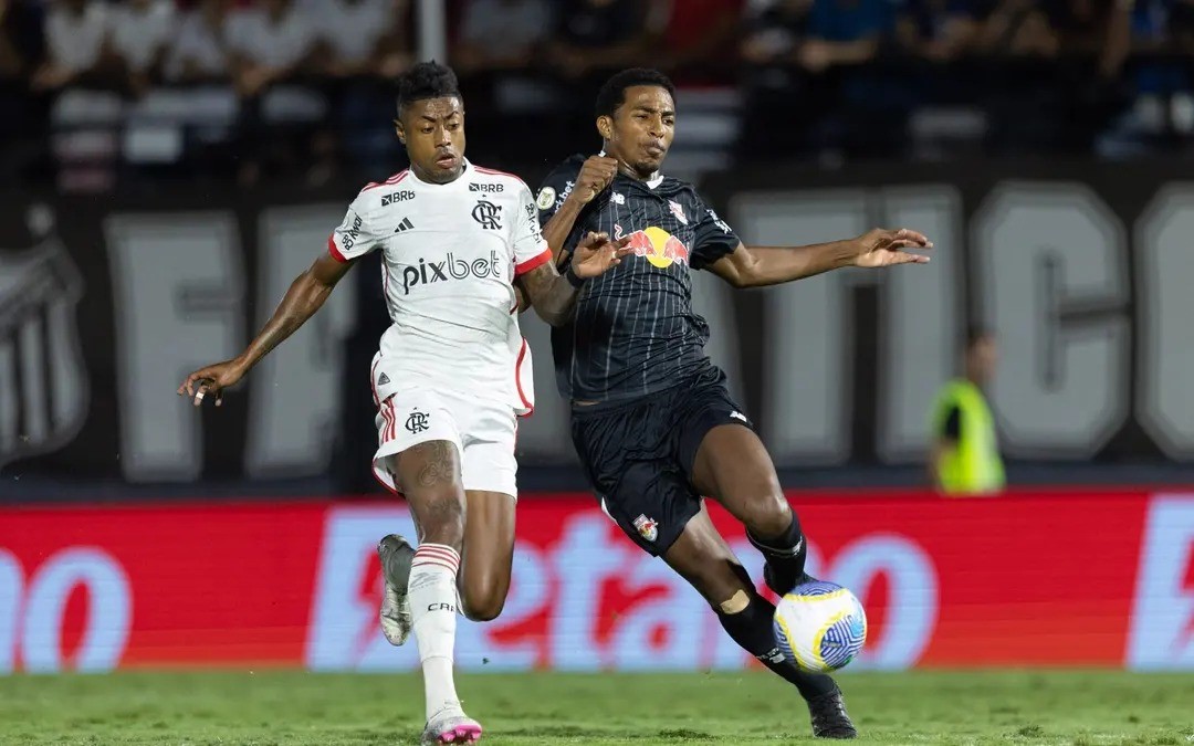 Bruno Henrique, do Flamengo /(Foto: Diogo Reis/AGIF)