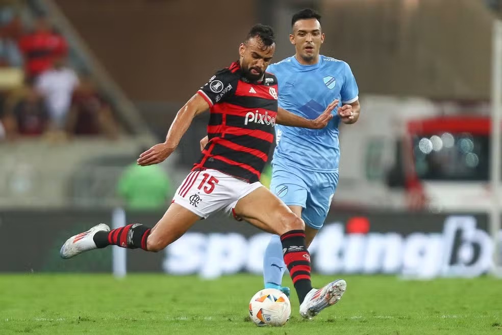 Fabricio Bruno em ação pelo Flamengo (Foto: Gilvan de Souza / CRF