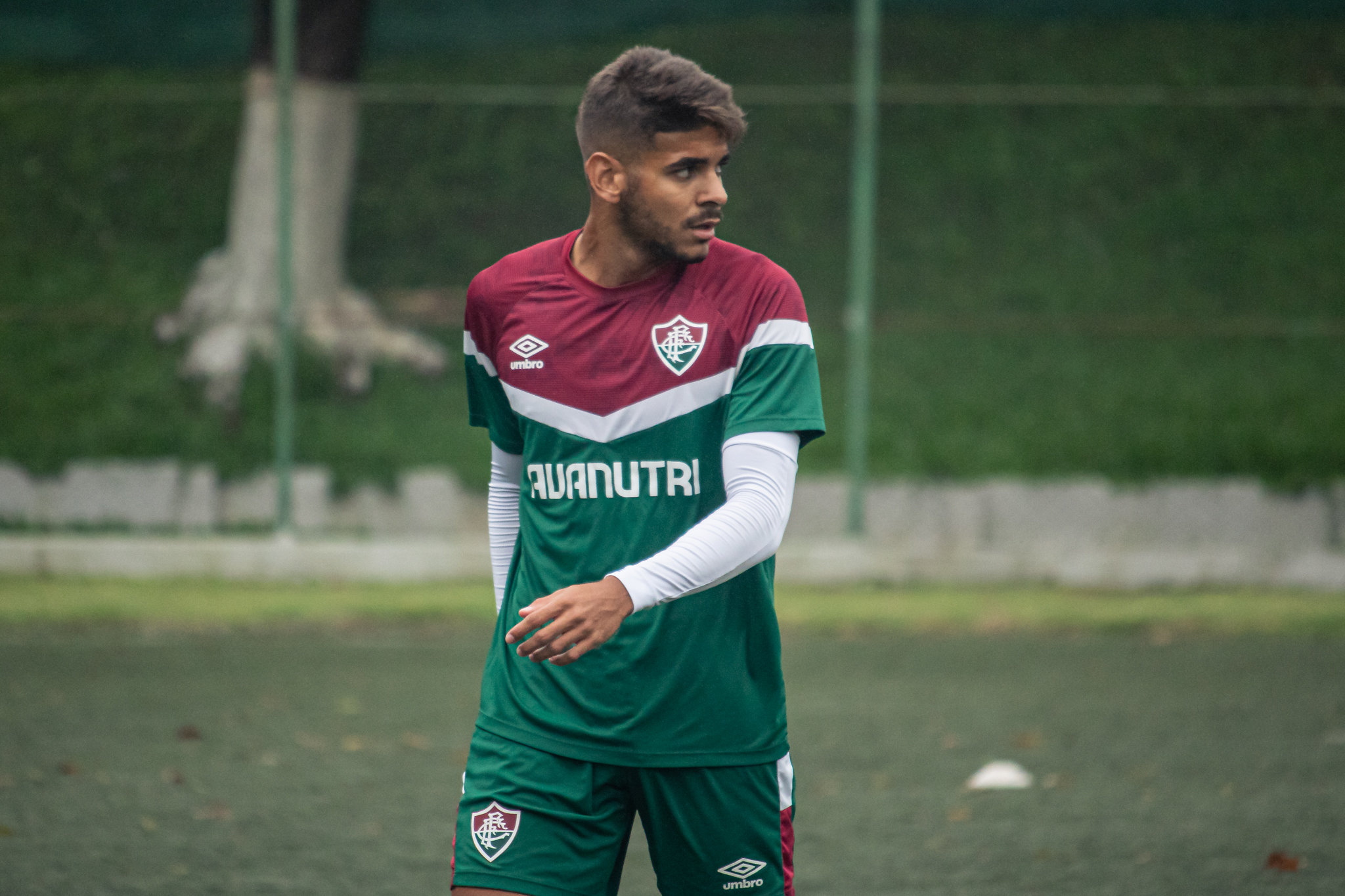 Atacante volta do CRB e pode ganhar chance no Fluminense