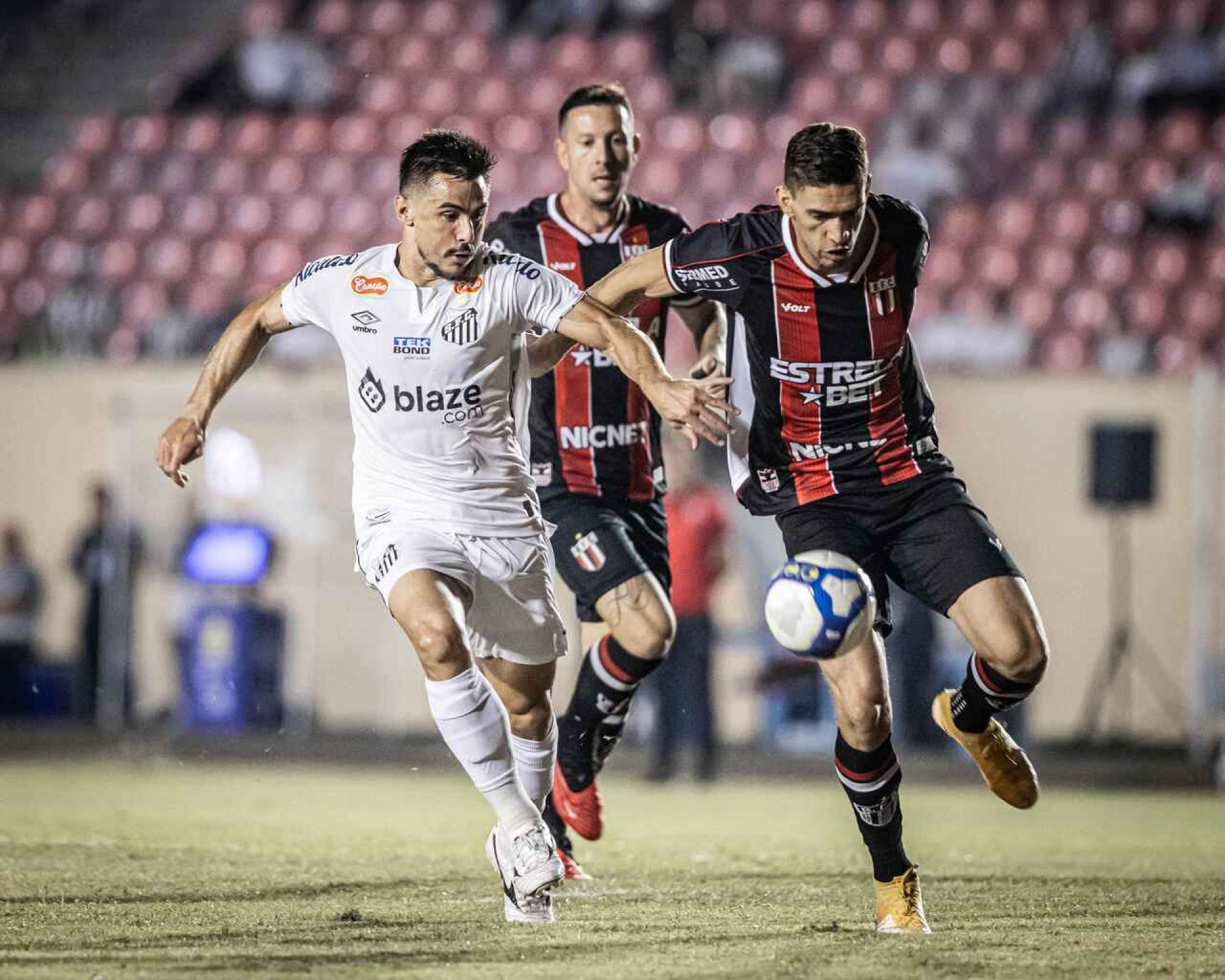 Botafogo-SP x Santos: onde assistir e escalações