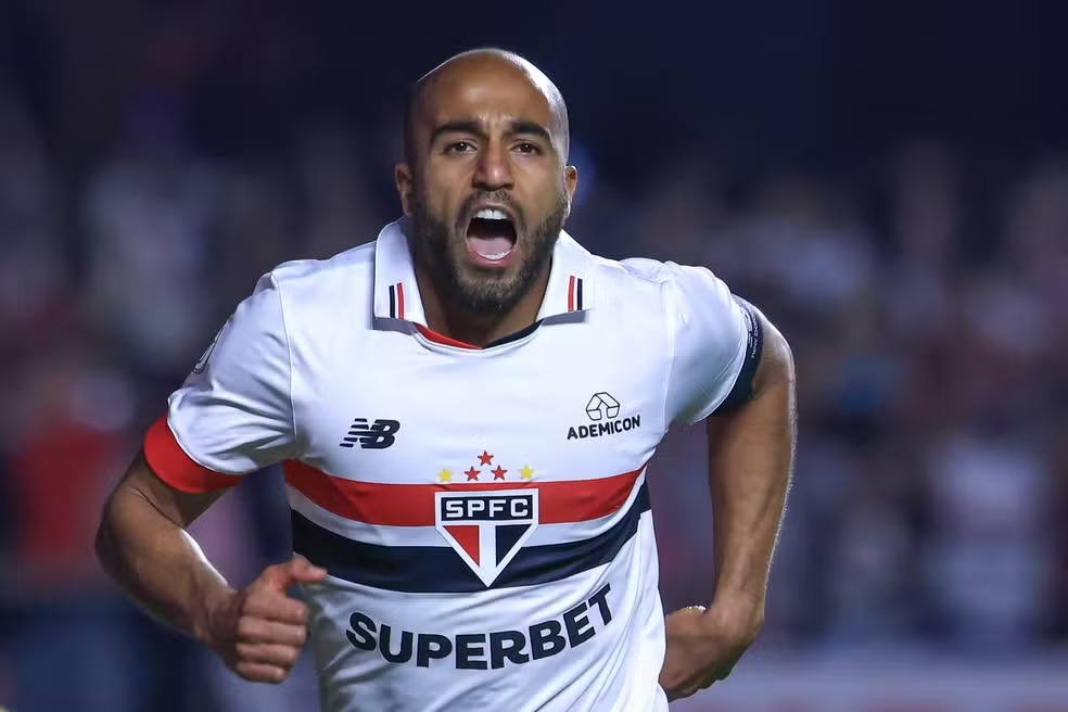 Lucas Moura brilha, Luciano também marca e São Paulo vence o Vasco pelo Brasileirão