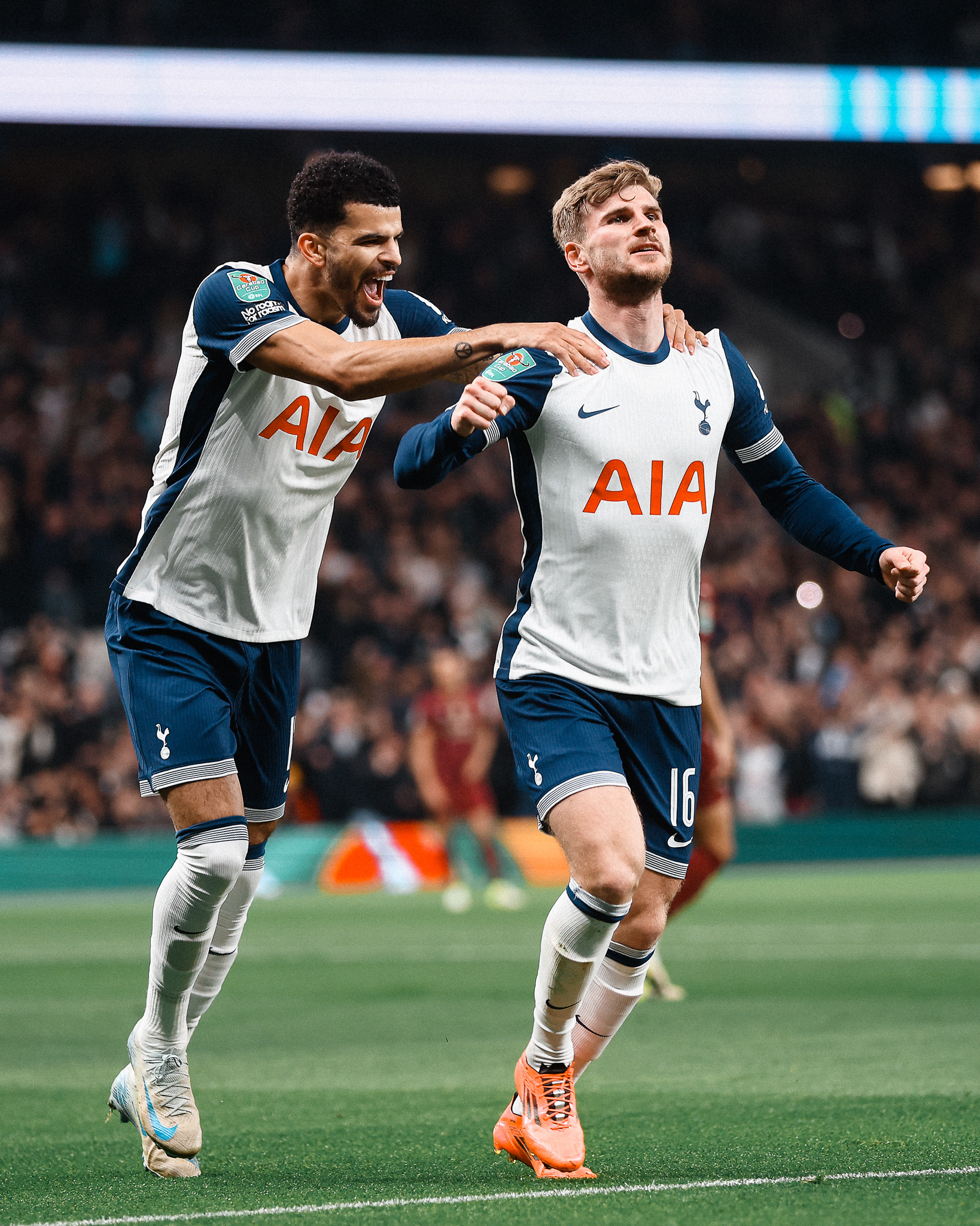 Tottenham surpreende, vence o City e avança na Copa da Liga Inglesa