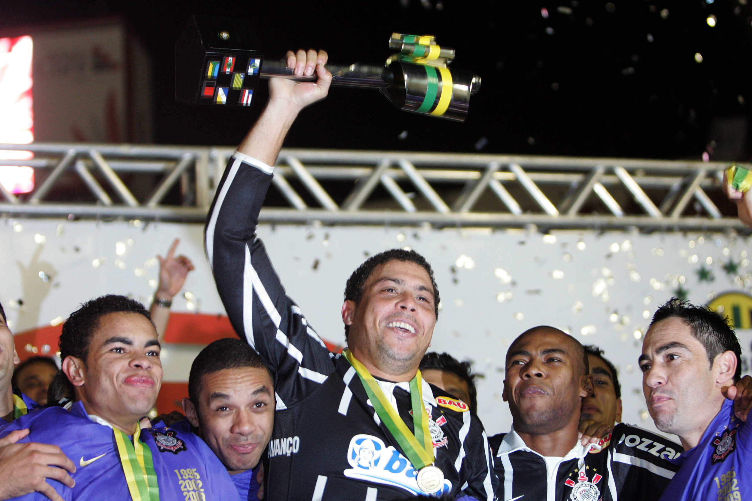 Com Ronaldo Fenômeno em campo, relembre o último título da Copa do Brasil do Corinthians