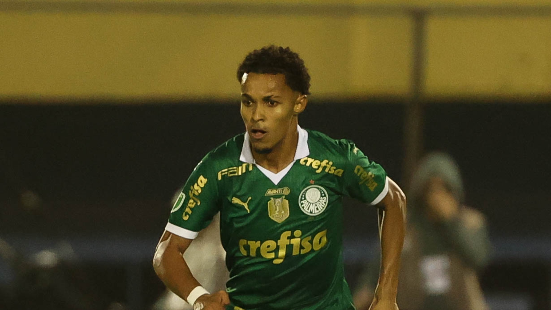 Palmeiras se prepara para definir futuro de Lázaro