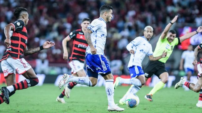 Cruzeiro x Flamengo: Onde assistir, escalações e arbitragem