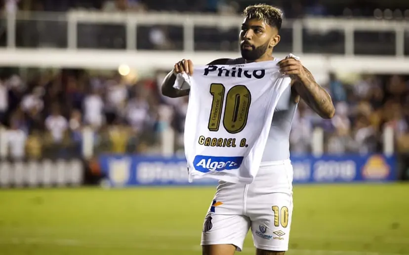 Santos e Cruzeiro disputam Gabigol: Clube da Vila confia no retorno do atacante