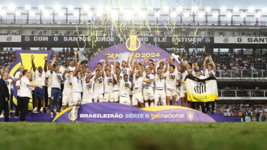 Santos recebe premiação milionária por acesso e título na Série B