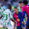 Barcelona vacila no final e empata com Betis fora de casa