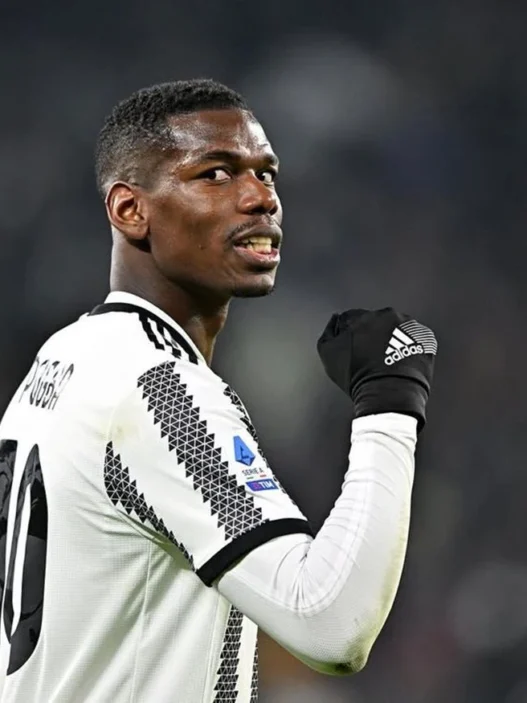 Paul Pogba brinca sobre jogar no Corinthians e agita torcedores