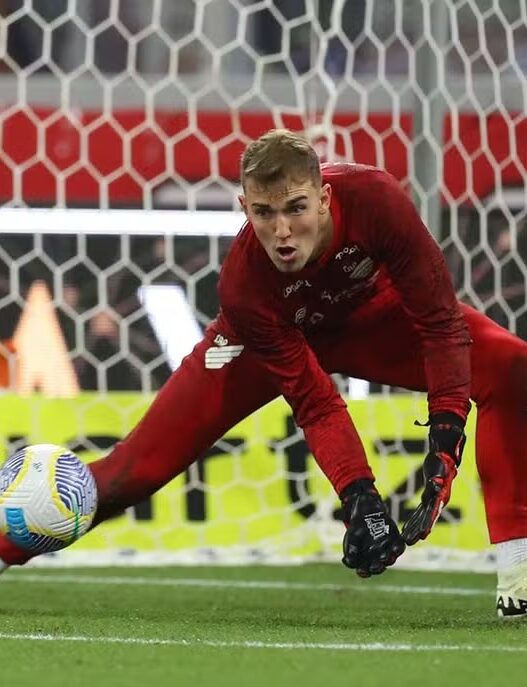 Conheça Léo Linck, novo goleiro do Botafogo