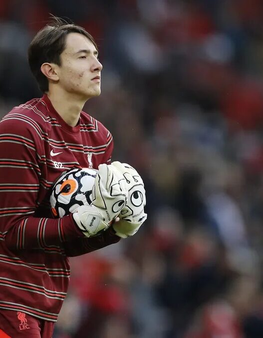 Fluminense confirma contratação de goleiro