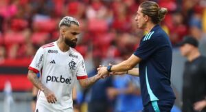 Michael recebe proposta e Flamengo vai analisar cenários