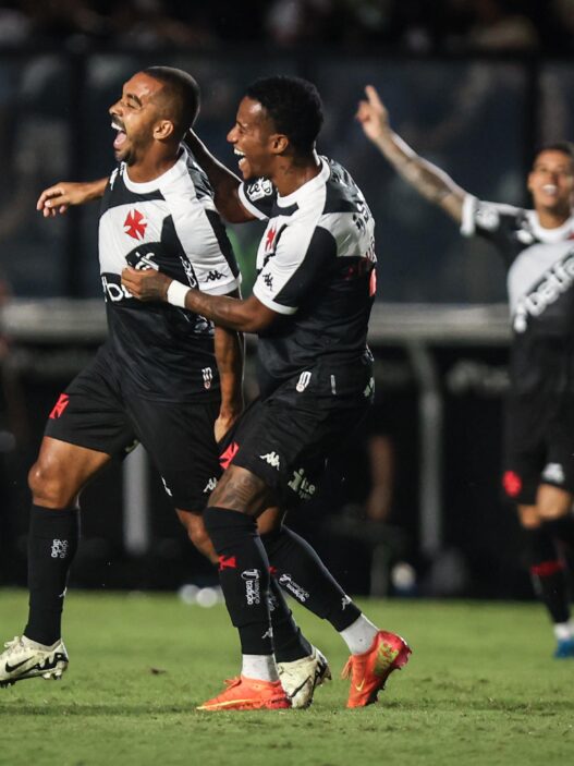 Com gol de Paulo Henrique, Vasco vence o Maricá, em São Januário