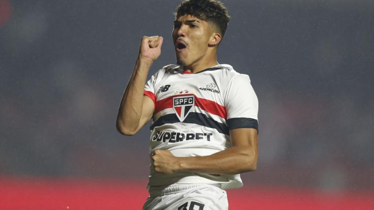 São Paulo próximo de acertar a venda de William Gomes ao Porto; Wendell chega para reforçar o Tricolor