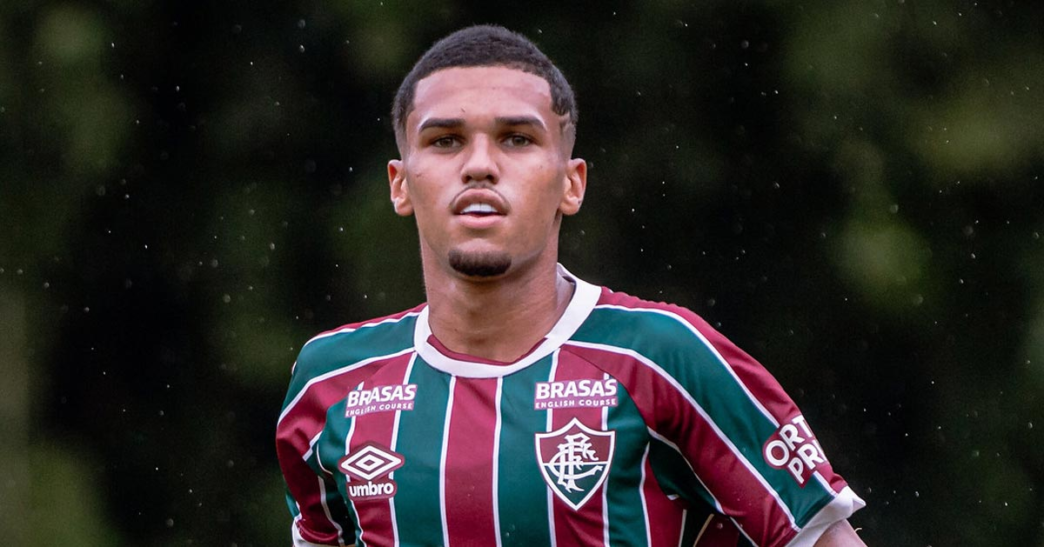 Promessa de Xerém, Riquelme Felipe brilha em estreia no profissional do Fluminense