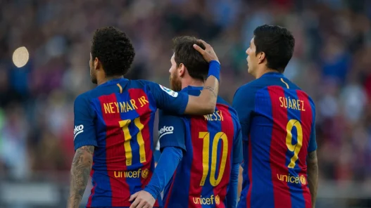 MSN de volta? Neymar mantém portas abertas para reencontro com Messi e Suárez