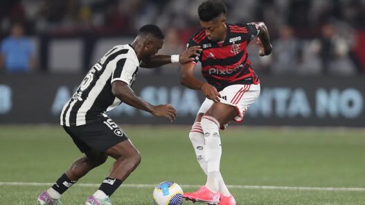 Jogos de hoje (02/02/25) ao vivo de futebol: onde assistir e horário