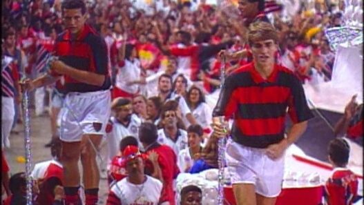 Quando o Flamengo e a Estácio de Sá andaram juntos; Carnaval e Futebol