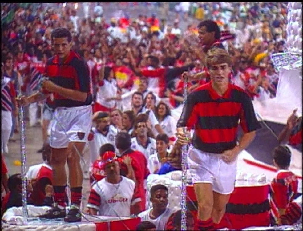 Quando o Flamengo e a Estácio de Sá andaram juntos; Carnaval e Futebol