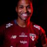 São Paulo anuncia chegada do lateral Wendel