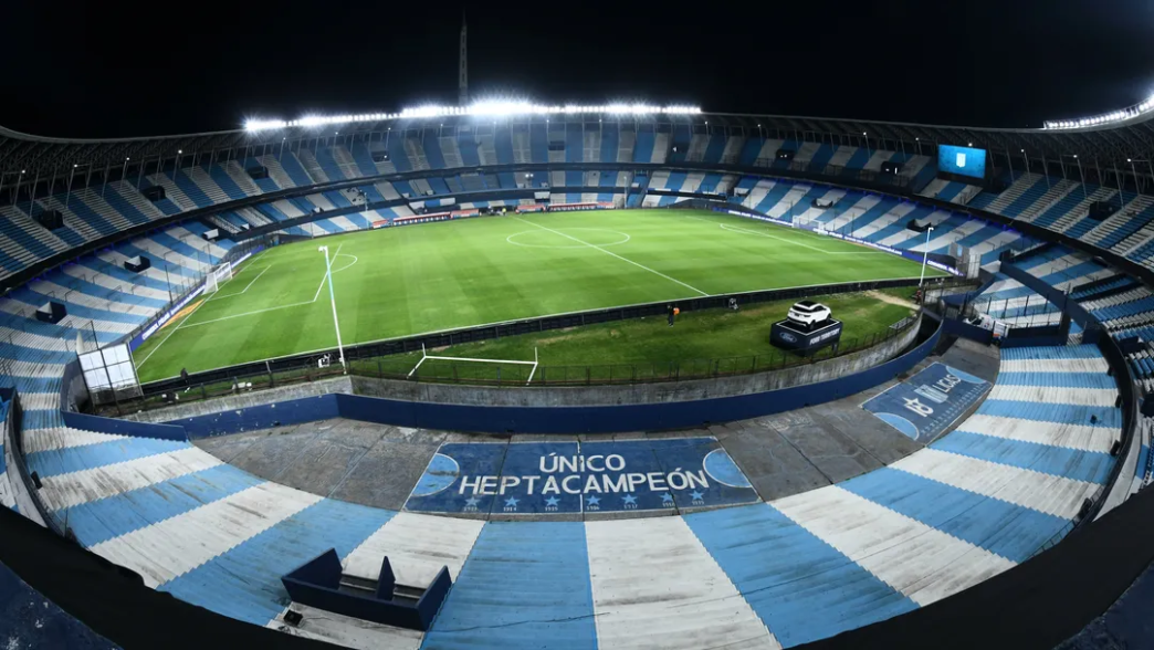 Racing x Botafogo: onde assistir e prováveis escalações