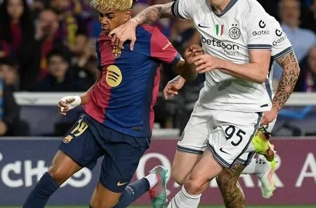 Em jogo de golaços, Barcelona e Inter de Milão empatam na Espanha