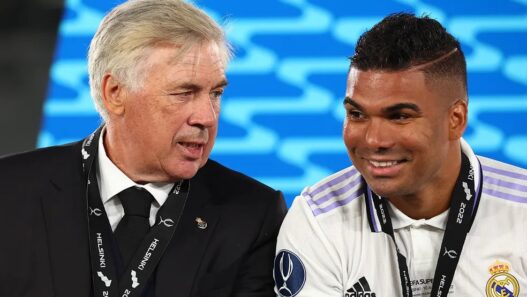 O Botafogo avançou na negociação para vender Igor Jesus para o Nottingham Forest, da Inglaterra, por 20 milhões de euros, cerca de 128 milhões de reais pela cotação de hoje.