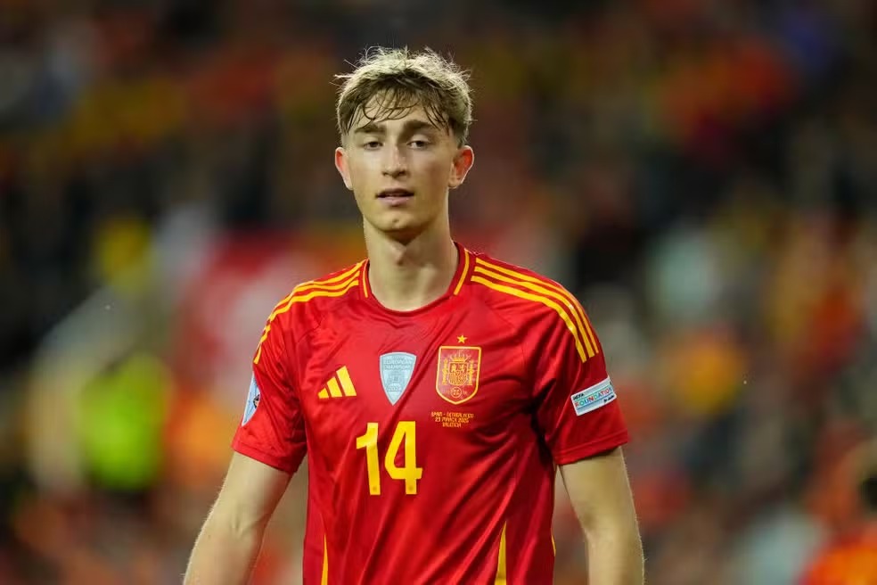 Real Madrid anuncia zagueiro promissor e movimenta mercado