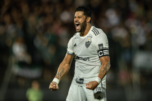 Jogos de hoje (05/05/25) ao vivo de futebol: onde assistir e horário