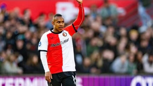 Brilhando na Holanda, Igor Paixão está na pré-lista de Ancelotti no Brasil
