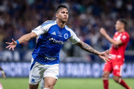 Cruzeiro e Flamengo vencem, Santos empate e segue pressionado; resumo Copa do Brasil