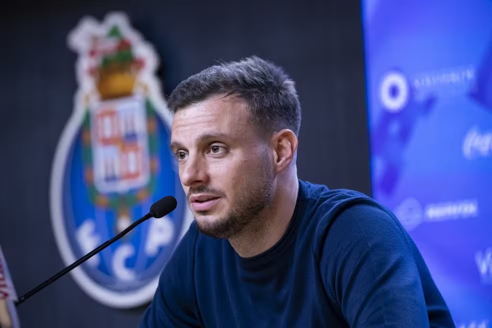 Rival no mundial, técnico do Porto elogia Palmeiras