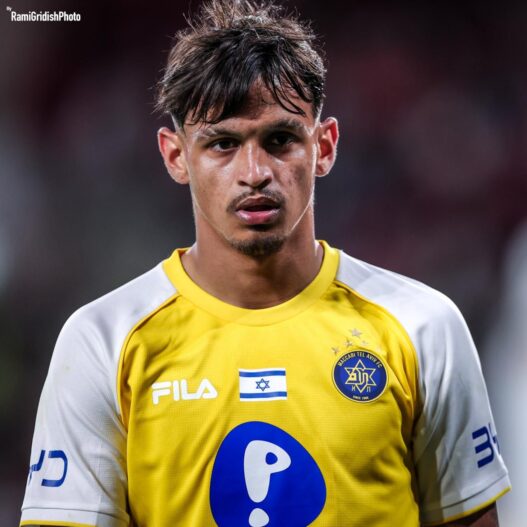 Ex-Santos, Weslley Patati alcança 20 participações em gols pelo Maccabi Tel Aviv