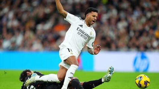 Rodrygo fará reunião com Xabi para definir futuro no Real