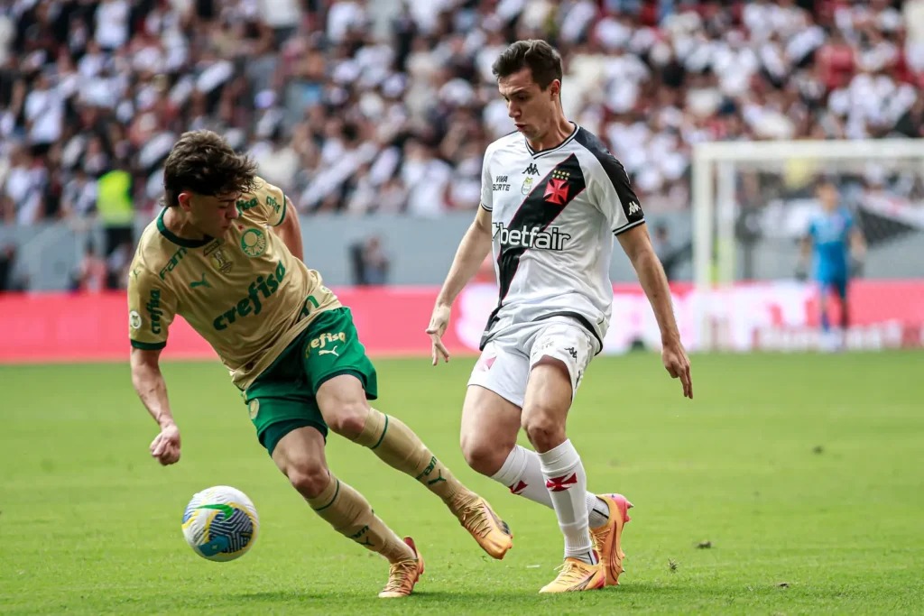 Jogos de hoje (13/05/25) ao vivo de futebol: onde assistir e horário