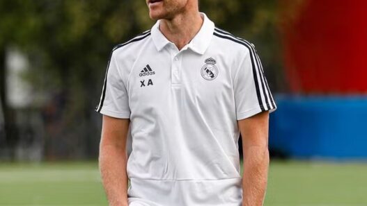 Real Madrid anuncia Xabi Alonso