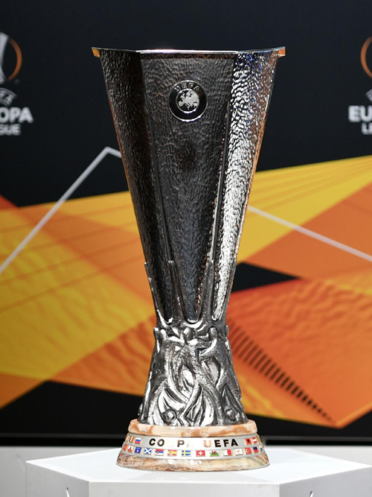 Tottenham e Manchester United farão final inglesa na Liga Europa