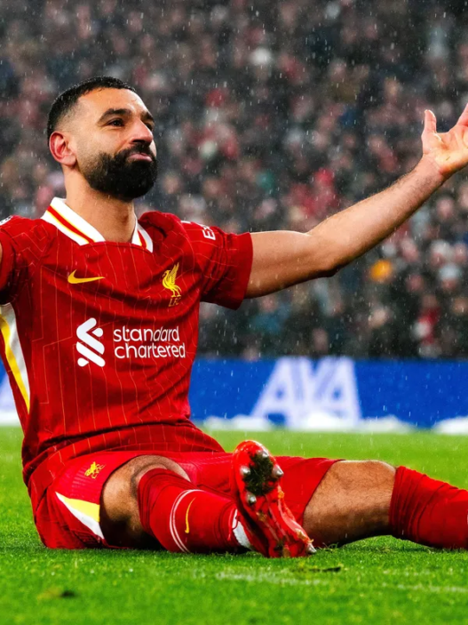 Mohamed Salah é eleito o melhor jogador da Premier League 2024/25