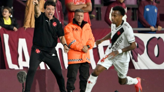 Diniz estreia com derrota e Vasco se complica na Sul-Americana