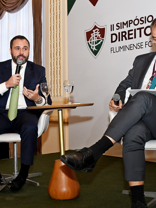Presidentes de clubes defendem punições esportivas contra inadimplência em debate sobre fair play financeiro