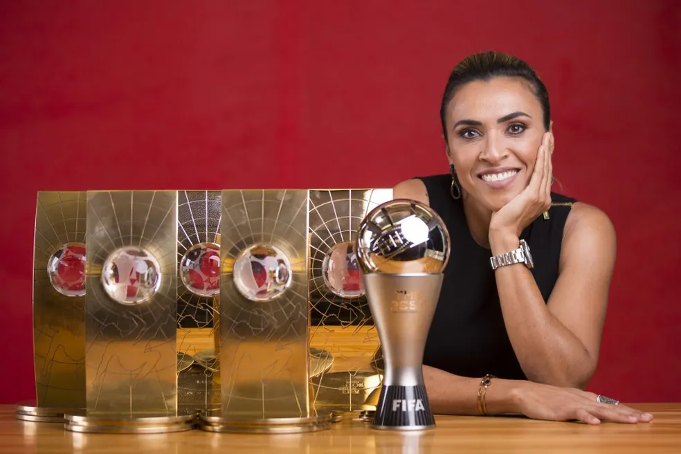 Marta é eleita a maior jogadora da história pela IFFHS