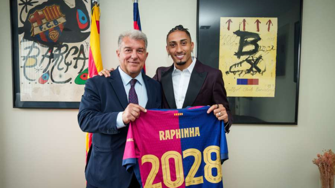 Barcelona renova contrato de Raphinha até 2028: “Espero continuar aqui por muitos anos”