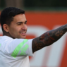 Dudu acerta com o Atlético-MG