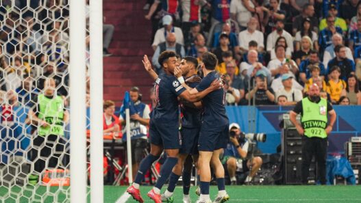 PSG humilha a Inter de Milão e conquista a inédita Champions League