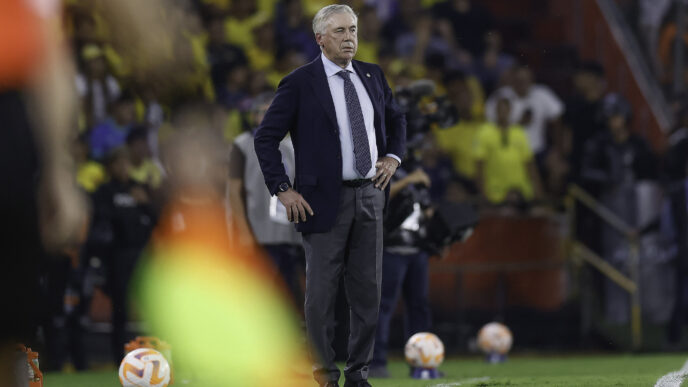 Na estreia de Ancelotti, Brasil somente empate com Equador