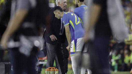 Ancelotti elogia sistema defensivo do Brasil e analisa diferenças América e Europa