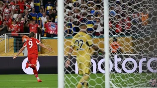 Kane decide e Bayern carimba vaga nas oitavas, já Benfica faz sua parte e goleia: veja o resumo