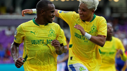 Mamelodi Sundowns vence e lidera grupo do Fluminense