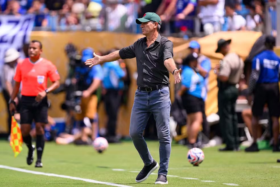 Renato Gaúcho afirma após classificação do Fluminense:  "O que eu mais entendo é de parte tática"