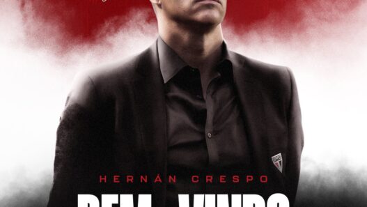 São Paulo anuncia retorno de Crespo